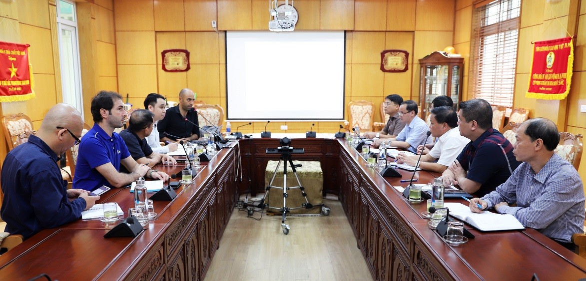 Lãnh đạo Công ty Mugavero đến từ Italia  thăm và làm việc tại Công ty