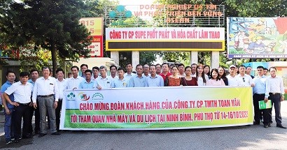 Đoàn Đại biểu khách hàng của Công ty CP Thương mại Tổng hợp Toan Vân đến thăm và làm việc tại Công ty