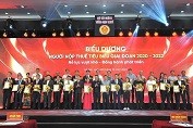 Supe Lâm Thao được Tổng Cục Thuế vinh danh "Doanh nghiệp nộp thuế tiêu biểu"