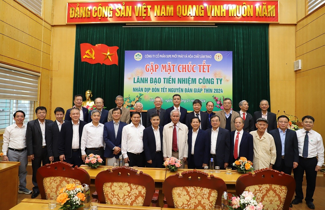 Gặp mặt Lãnh đạo tiền nhiệm nhân dịp Tết Nguyên đán Giáp Thìn 2024