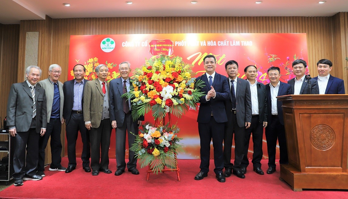 Gặp mặt Hội hưu trí Supe Lâm Thao tại Hà Nội