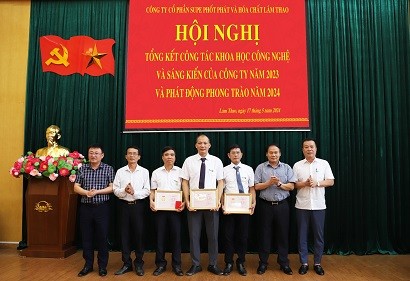 Hội nghị Tổng kết công tác khoa học công nghệ và sáng kiến năm 2023, phát động phong trào năm 2024