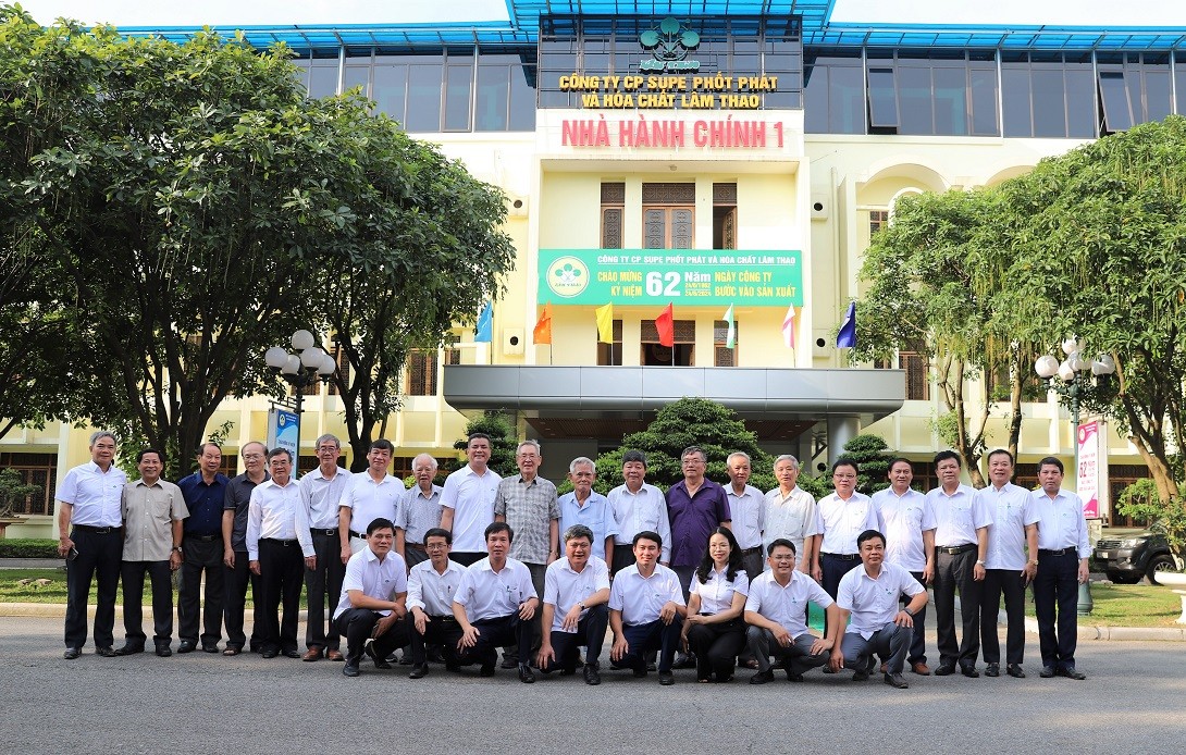 GẶP MẶT LÃNH ĐẠO TIỀN NHIỆM NHÂN DỊP KỶ NIỆM 62 NĂM NGÀY CÔNG TY BƯỚC VÀO SẢN XUẤT (24/6/1962-24/6/2024).