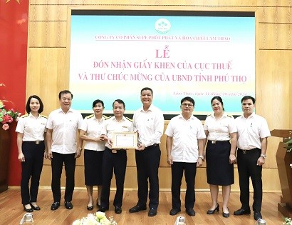Công ty vinh dự được Cục Thuế tỉnh Phú Thọ tặng Giấy khen thực hiện tốt chính sách pháp luật về thuế