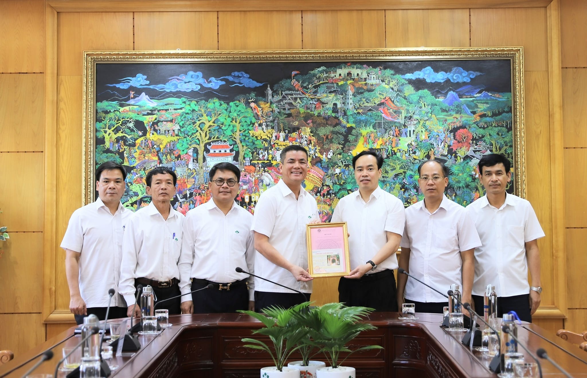 GHI NHẬN CÔNG ĐỨC TU BỔ ĐỀN HÙNG